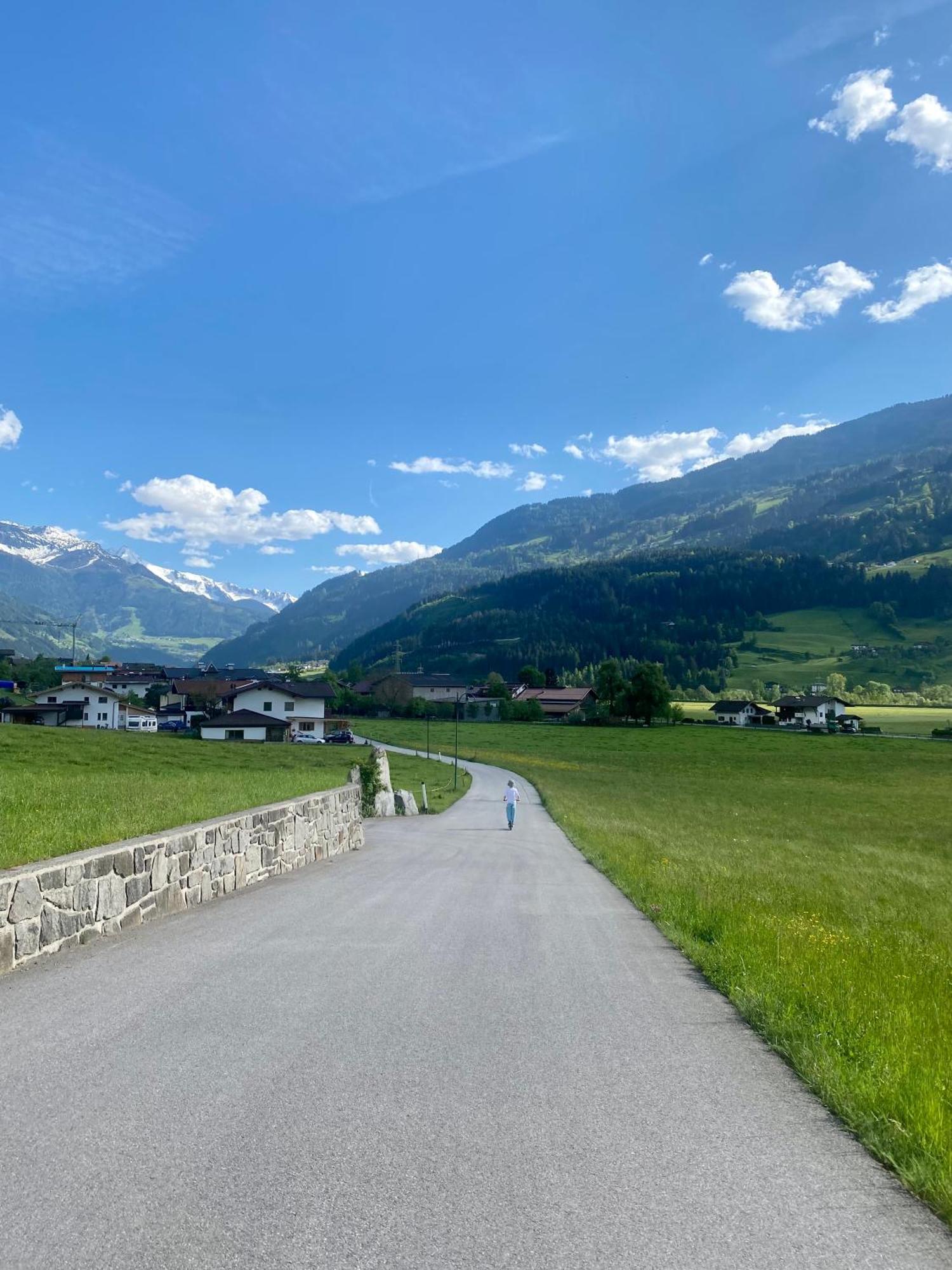 Gasthof Neumeister ชตุมม์ ภายนอก รูปภาพ